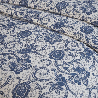 Dorset Navy Floral Luxury King Quilt 120WX105L VHC Brands - The Fox Decor